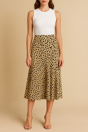 Dress Hire CASUAL decjuba Kaya Seam Detail Skirt
